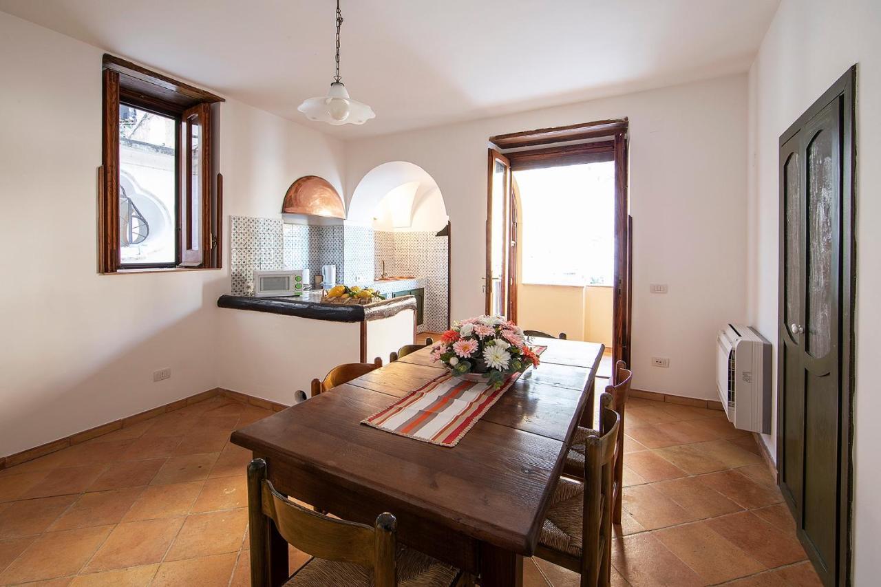 Borgo Di Conca Dei Marini Villa Екстериор снимка